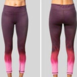 VIE Active Rockell Red Ombre (Black Cherry) Leggings Size Small
